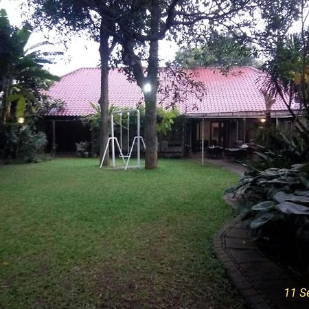 Casakhasa Hotel Jacarta Exterior foto